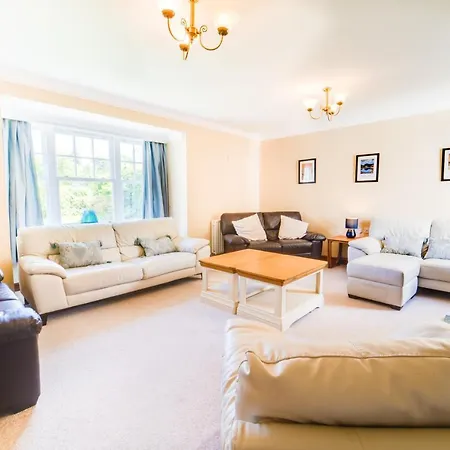 Briarwood House * Κέσγουικ