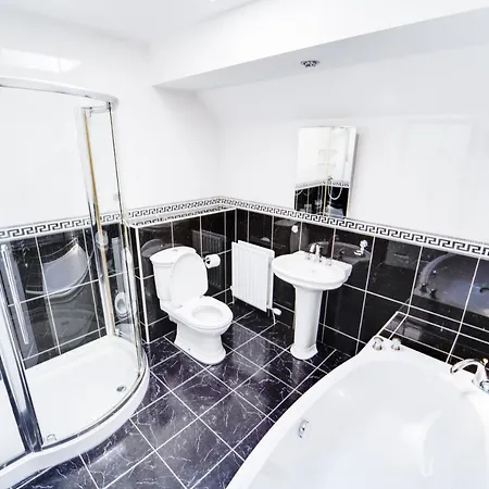 Briarwood House Ferienhaus *