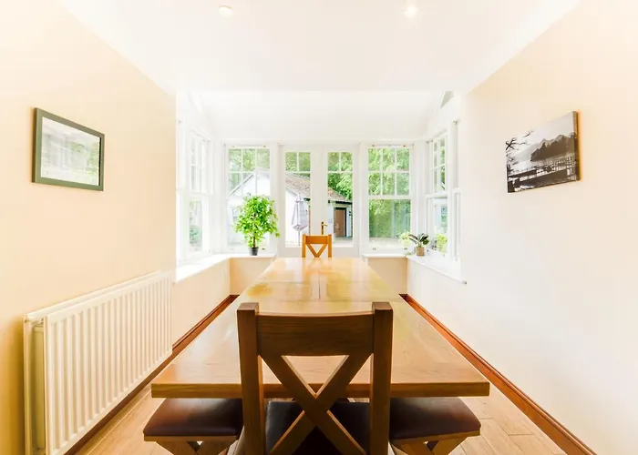 Holiday home Briarwood House